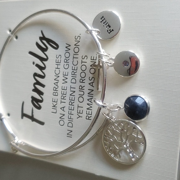 WOMENS FAMILY BRACELET - Picture 4 of 4